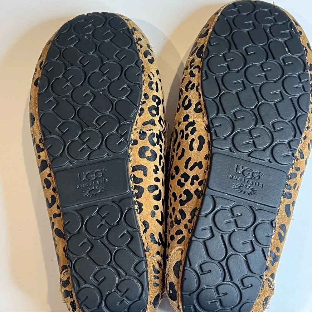 UGG Tan and Black Animal Print Moccasins Girls Size 3 (Women's 5)